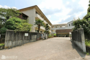 生駒市立緑ケ丘中学校