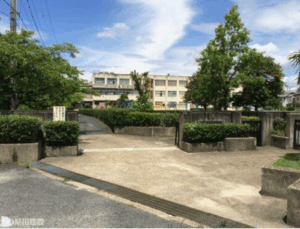 大和郡山市立郡山西小学校