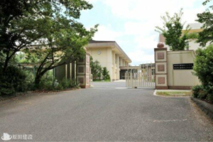 奈良市立富雄第三小学校・中学校